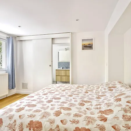 Vakantiehuis Maison Avec Jardin Et Terrasses, A 10 Min De La Plage, 6 Ch, 12 Pers, Wifi, Proche Commerces *